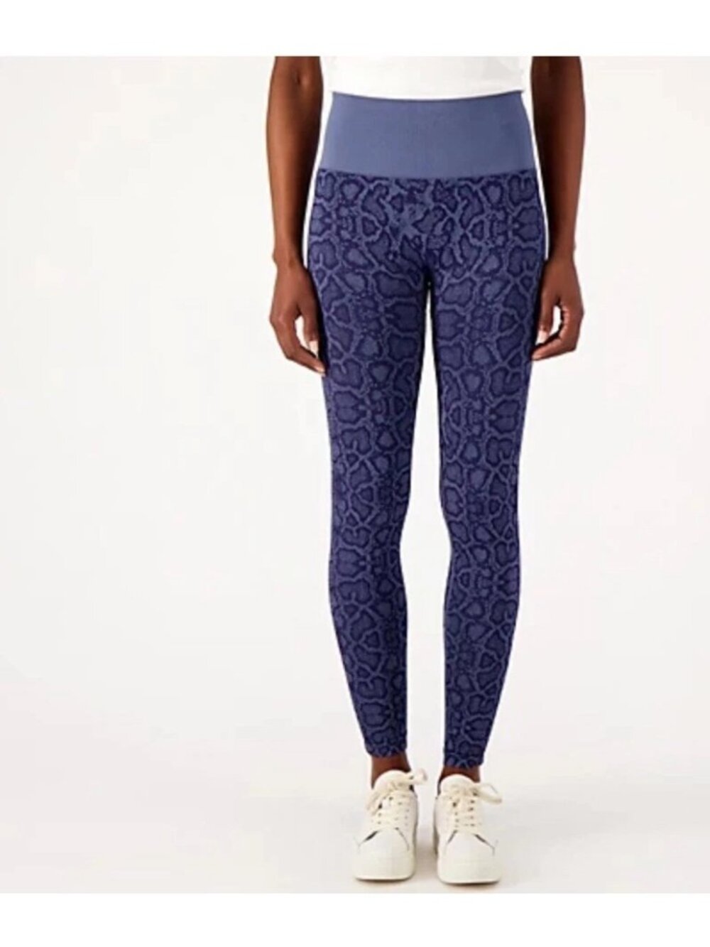 AnyBody Jacquard Smoothing Legging Medium Pull On Navy Python Sporty Athleisure